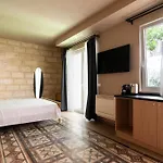 I Giardini Di Cattaro - History & Comfort Bari