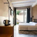 Maison d'hôtes I Giardini Di Cattaro - History & Comfort